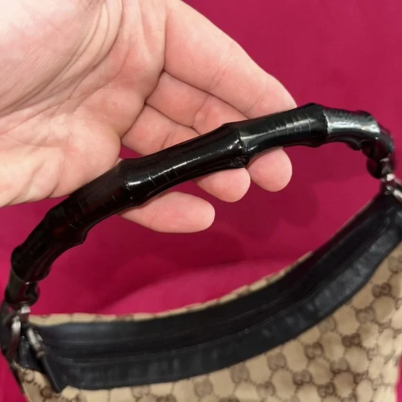 Gucci bamboo strap shoulder tote hobo purse - Picture 11 of 16